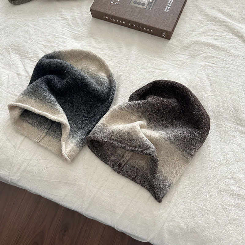 قبعة نسائية محبوكة من الصوف ال - مراجعة Beanie Cuffed Knit وسعره